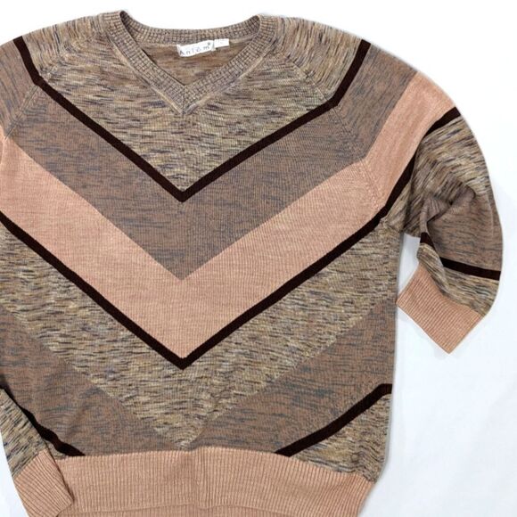 Silk Knit Pull Over Sweater - Picture 3 of 6